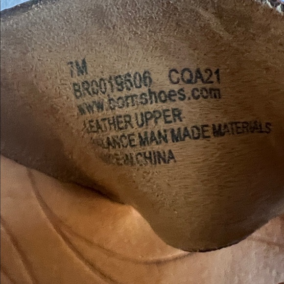 Born Brown Leather Cross Strap Slides - Picture 5 of 7